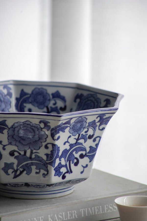 Blue & White Chinoiserie Floral Octagonal Bowl - Image 3