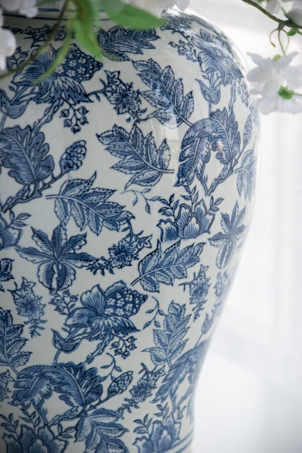 Blue & White Chinoiserie Lidded Ginger Jar - Large - Image 3